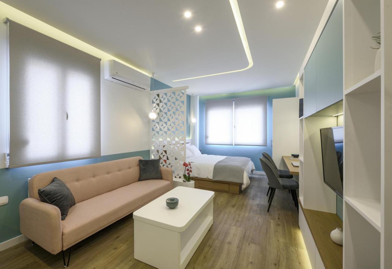 Τhe Half Root Suite In The Heart Of City Center Selanik Dış mekan fotoğraf