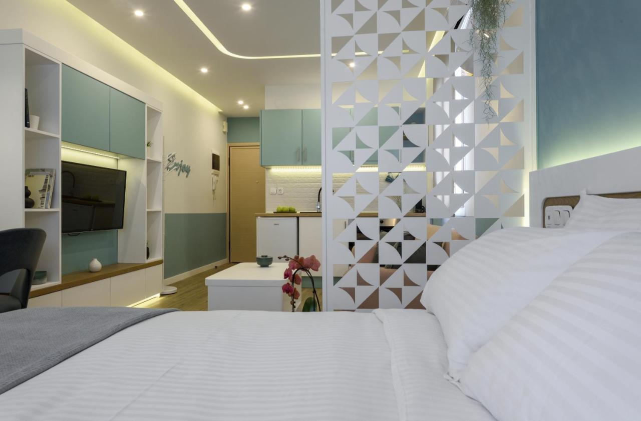 Τhe Half Root Suite In The Heart Of City Center Selanik Dış mekan fotoğraf